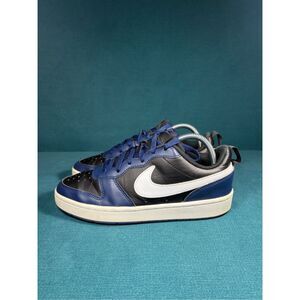 Size 7Y/8.5Women - Nike Court Borough shoes